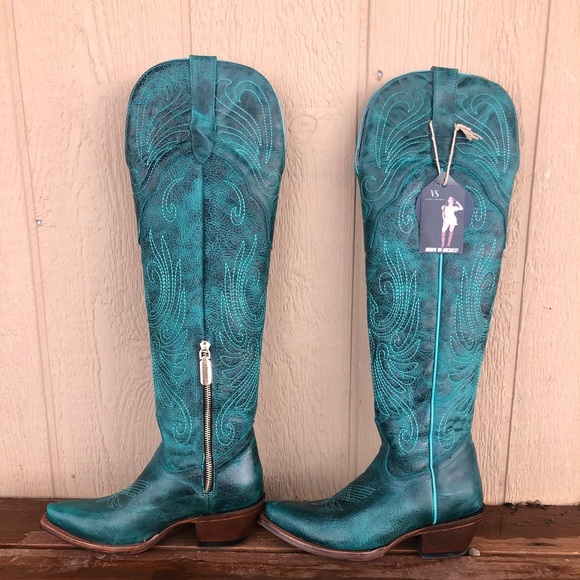 Brand new with tags, never worn. 2” heel with 20” shaft 100% leather - Picture 3 of 4